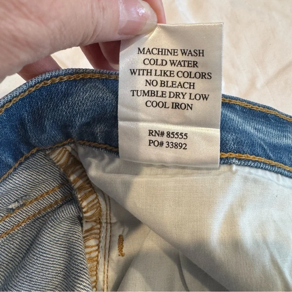 Studio Blue Classic Distressed Denim Cut‎ Off Shorts, Size 16